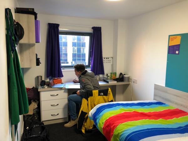 libertyquaysbedroom