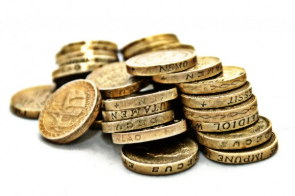 pound coins 1024x681