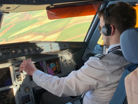 base training cockpit v2